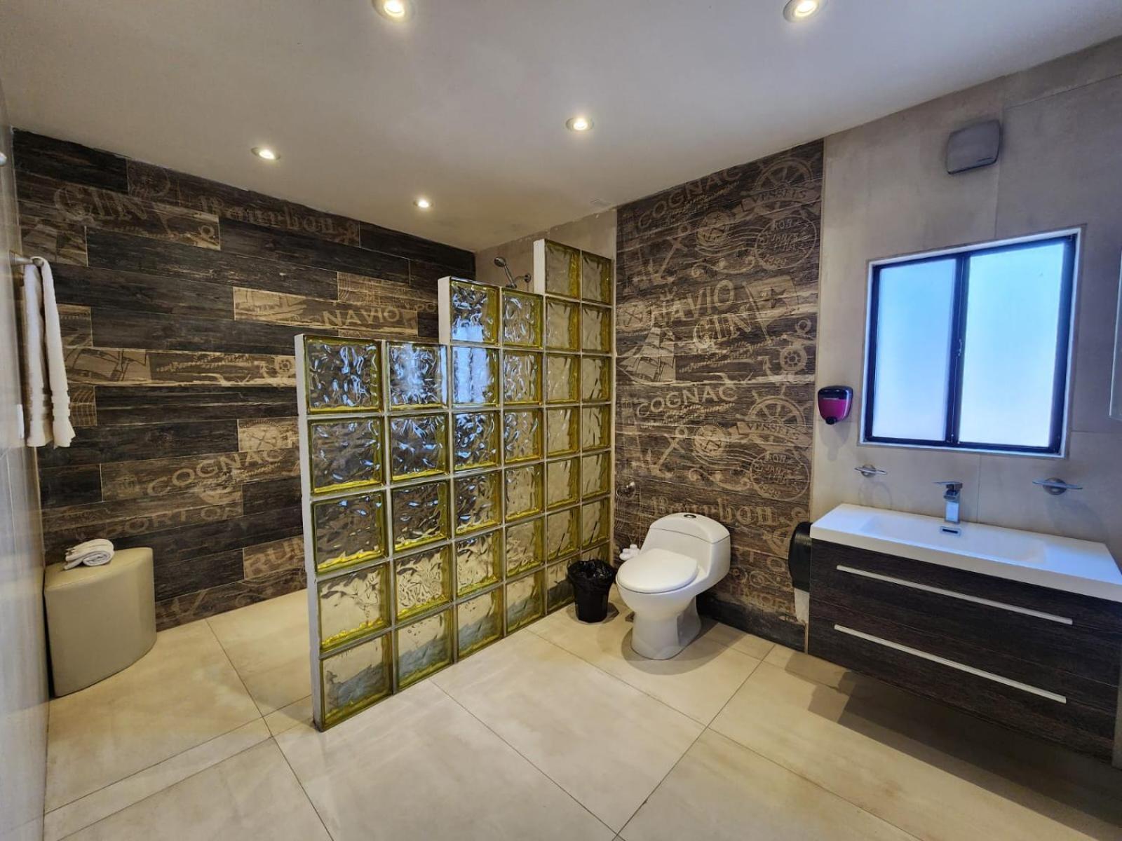 The Royal Suite Tijuana Ngoại thất bức ảnh